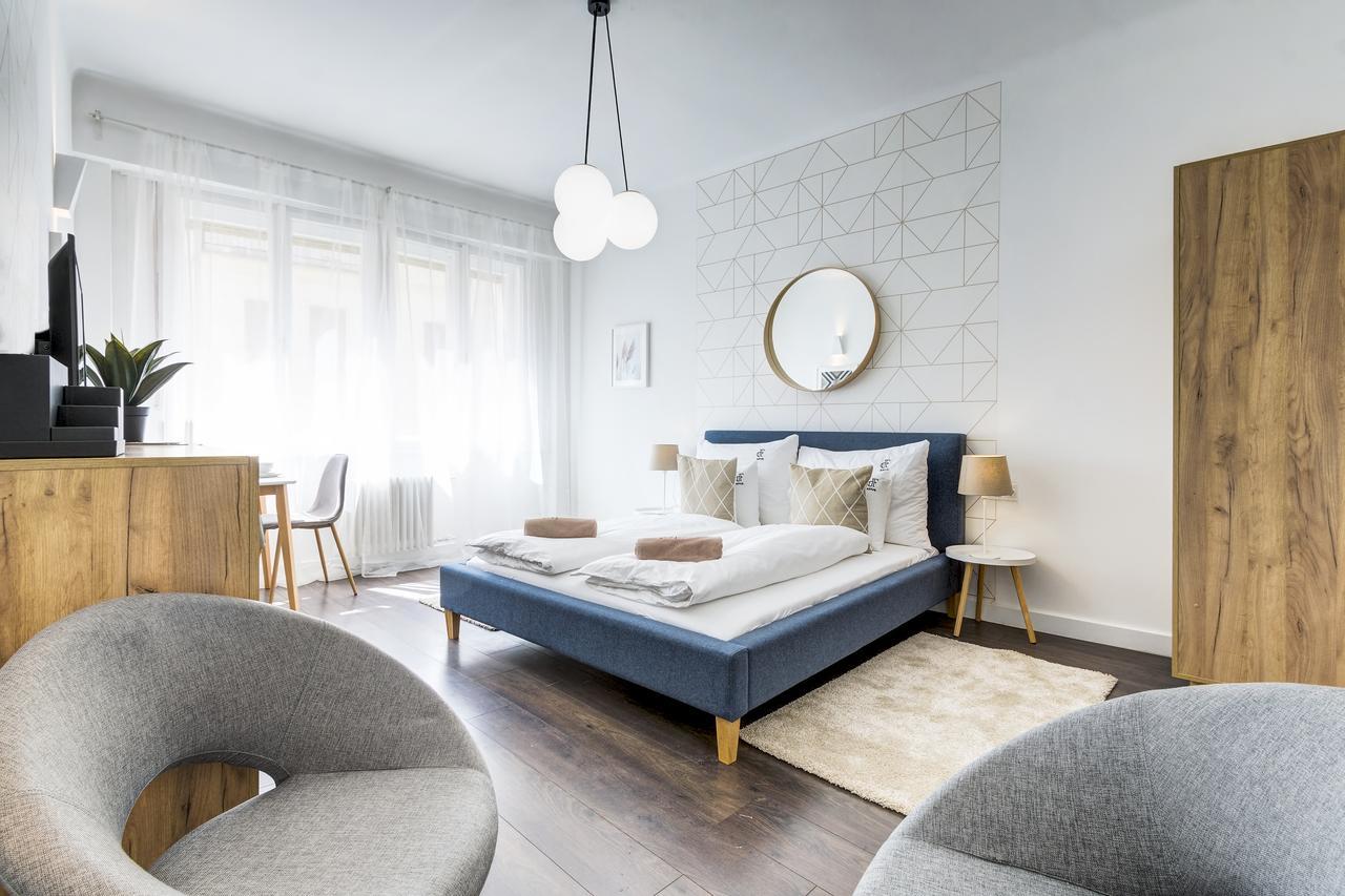 D.Five Harmony Studio At Vaci Street Apartment Budapest Ngoại thất bức ảnh