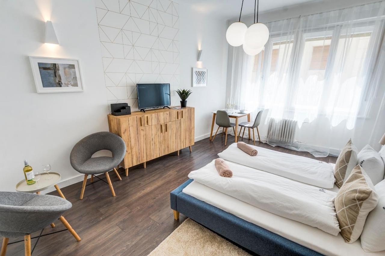 D.Five Harmony Studio At Vaci Street Apartment Budapest Ngoại thất bức ảnh
